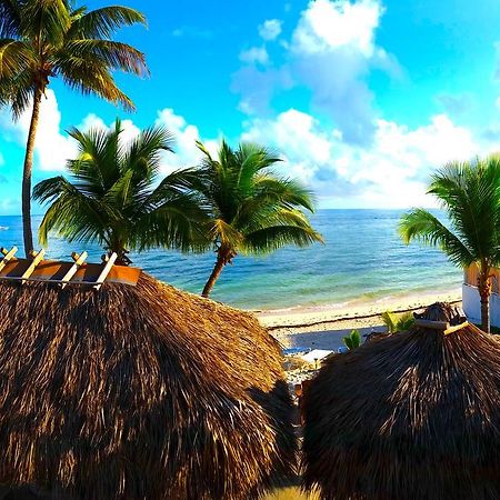 Buccaneer Quarters And Suites Marathon Bagian luar foto